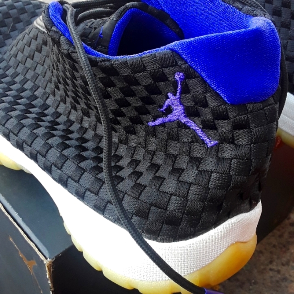 Mens Air Jordan Futures size 11